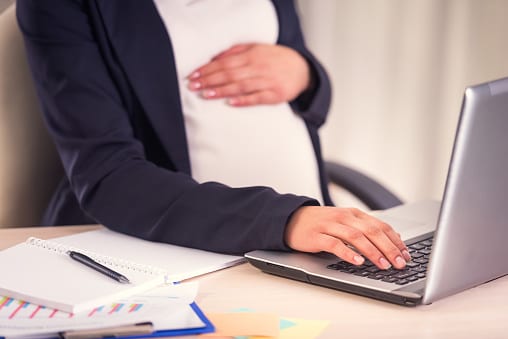 Vancouver Law Firms: Remote Workers On Maternity Leave